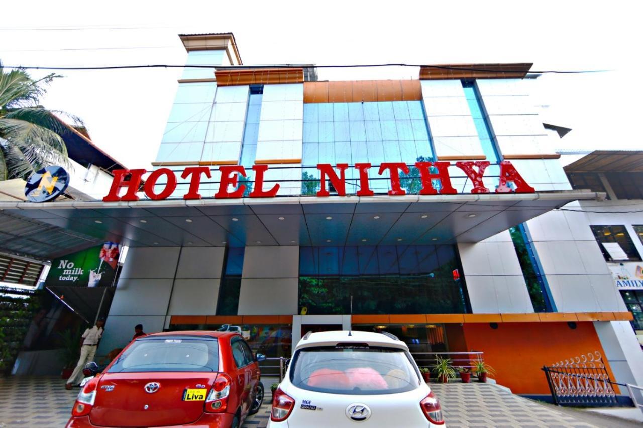 Hotel Nithya Kottayam Bagian luar foto